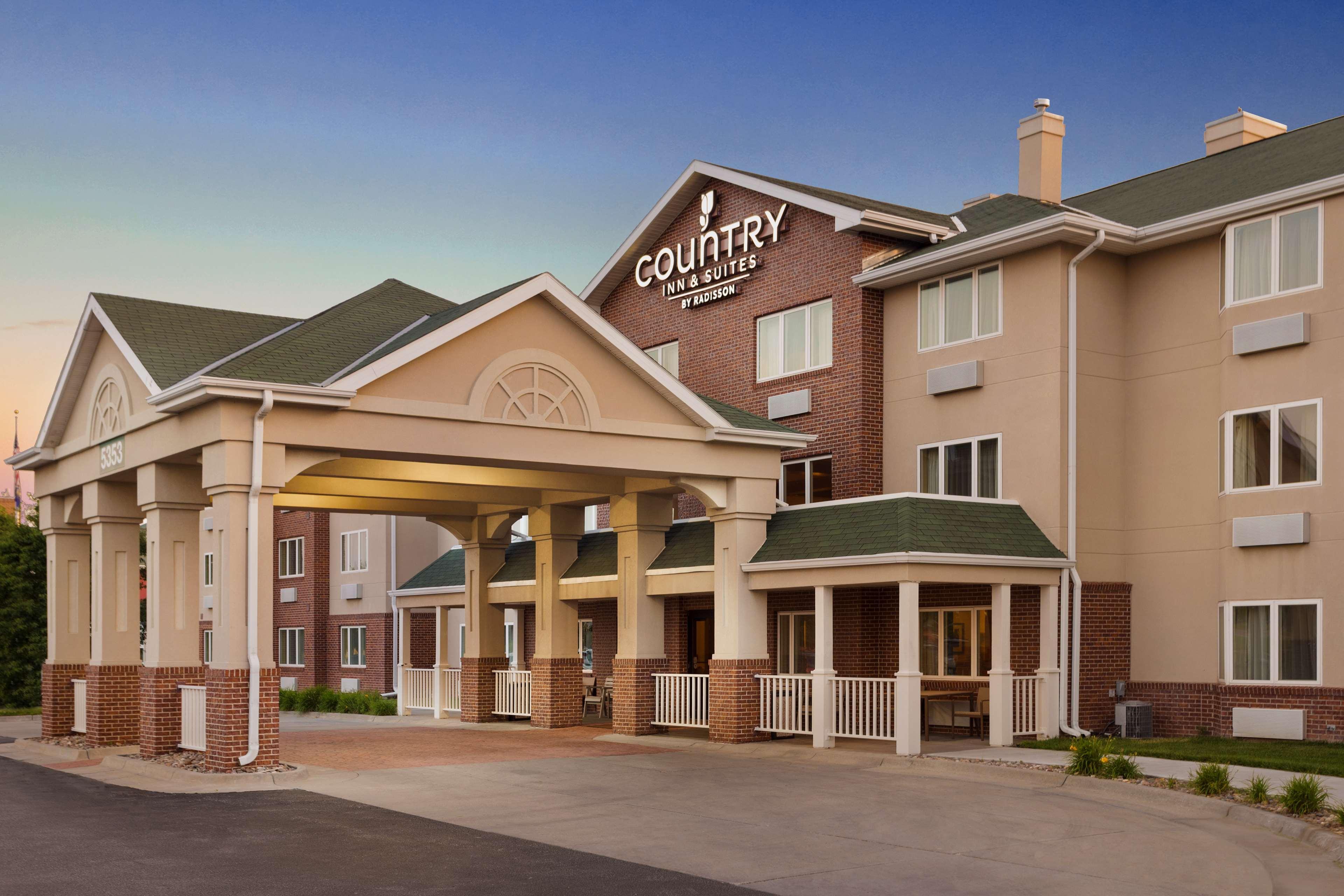 Country Inn & Suites By Radisson, Lincoln North Hotel And Conference Center, Ne Exterior foto