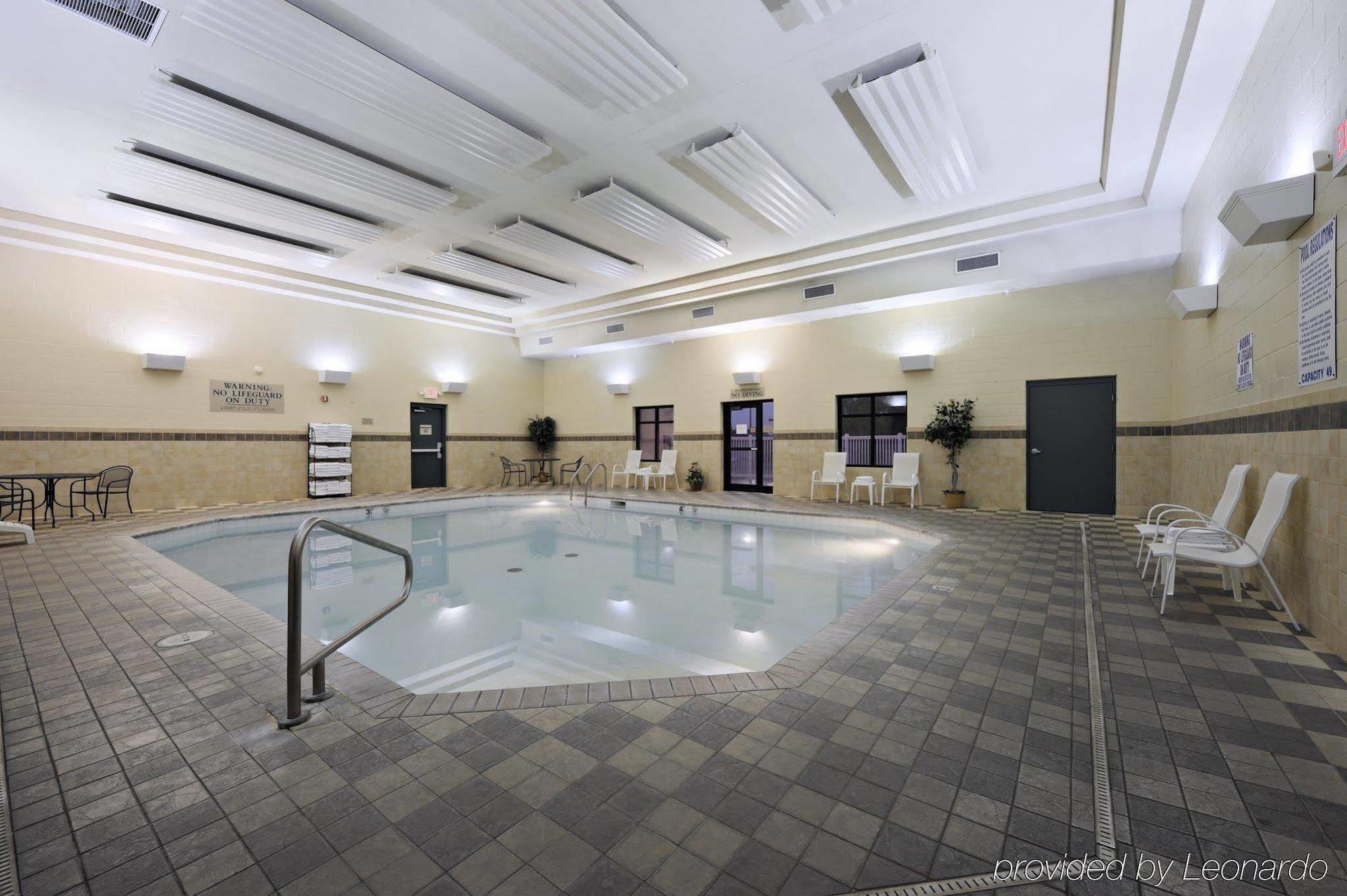 Country Inn & Suites By Radisson, Lincoln North Hotel And Conference Center, Ne Exterior foto